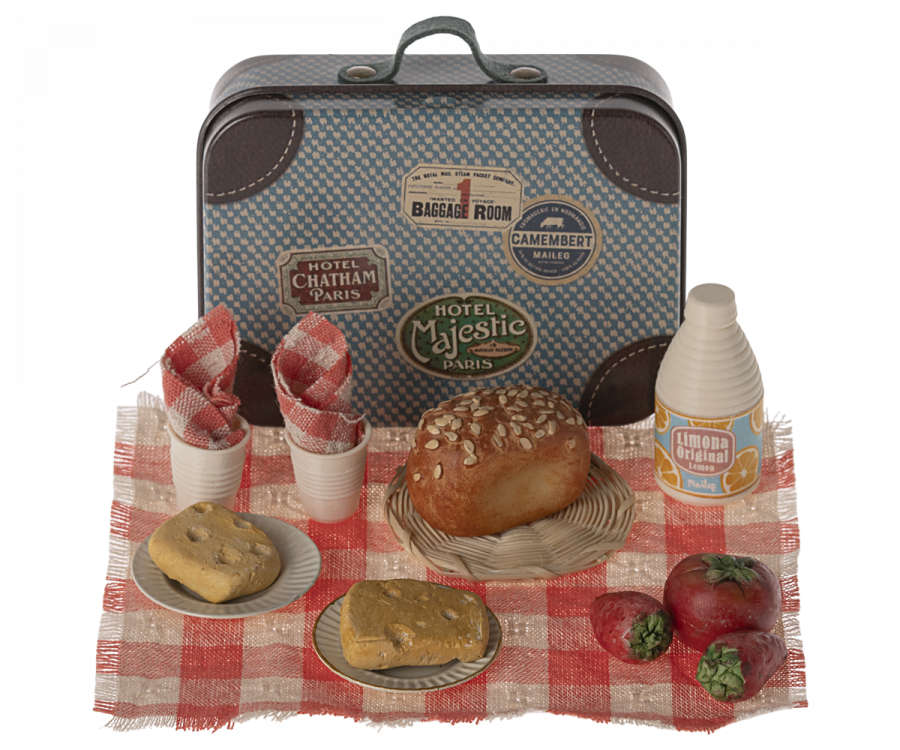 Maileg Picnic Set in Suitcase for Mouse dolls