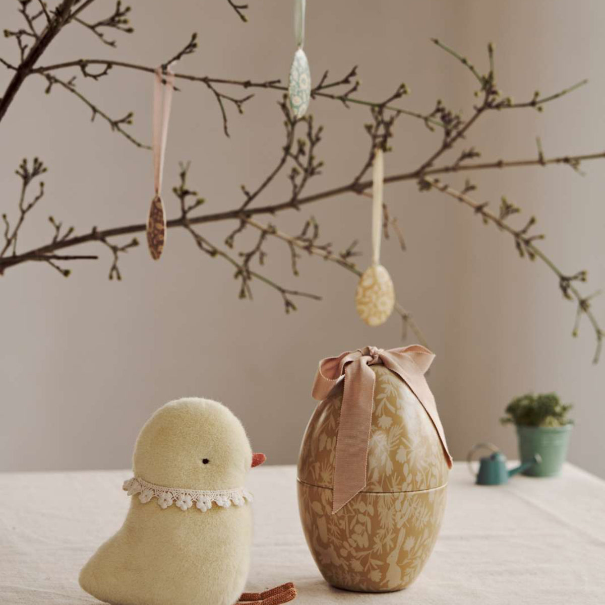 Maileg Easter Egg Ornament, Blossom