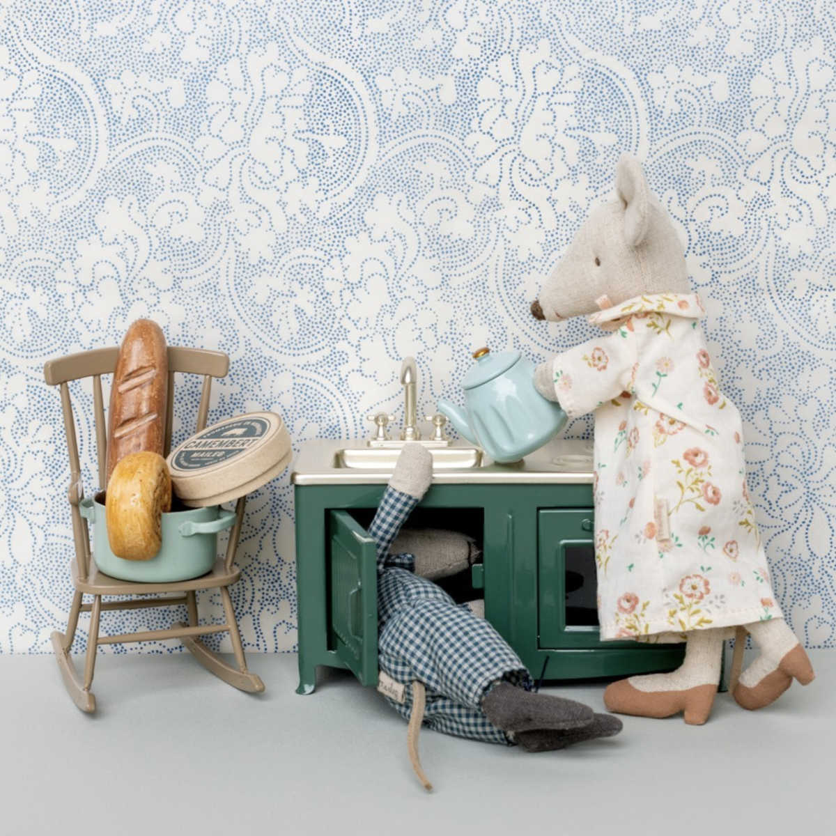 Maileg  Mouse size Dollhouse Kitchen, Dark Green