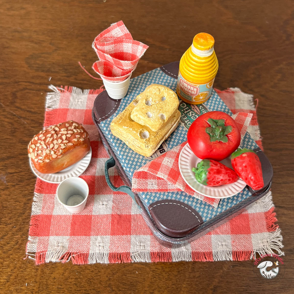 Maileg Picnic Set in Suitcase for Mouse dolls