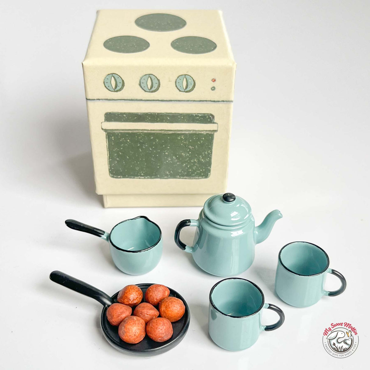 Maileg Madam Blue’s Favorite Kitchen Set