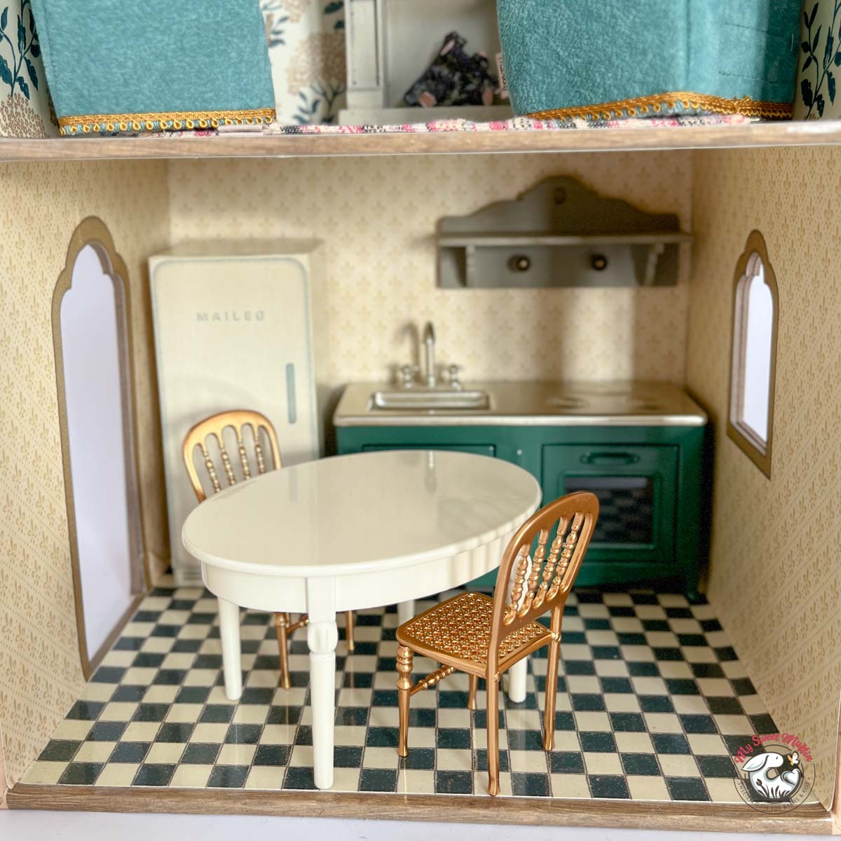 Maileg  Mouse size Dollhouse Kitchen, Dark Green