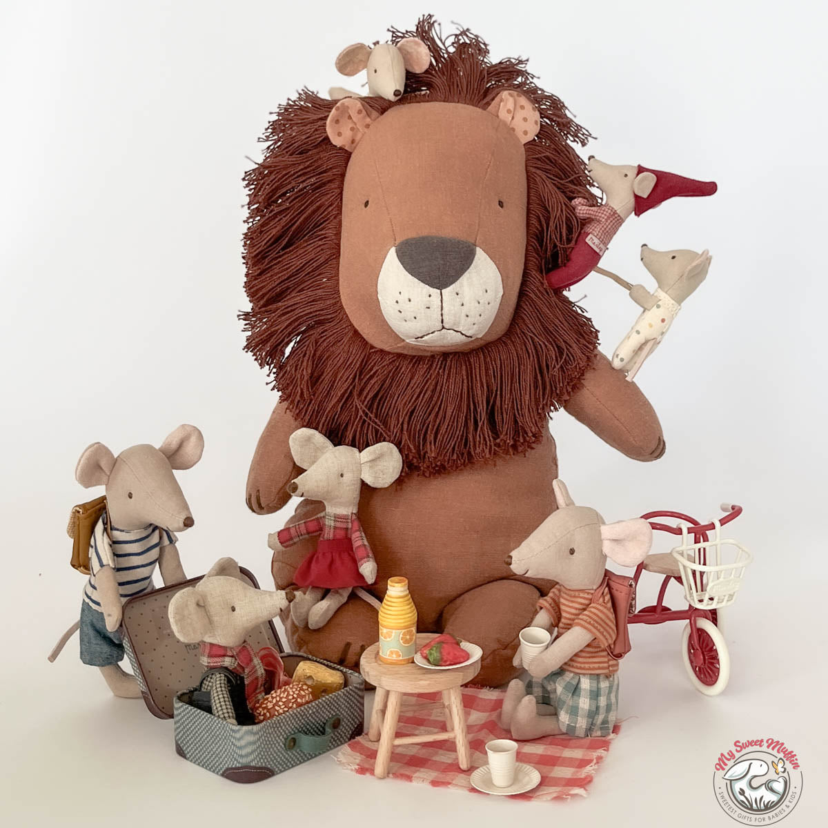 Buy Maileg circus lion - older version