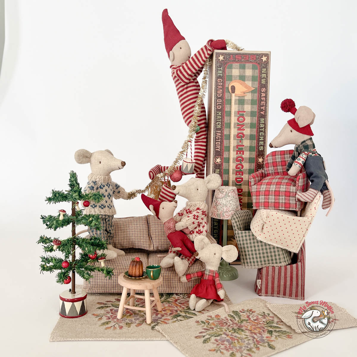 Maileg Little Pixy Christmas Mouse in Suitcase