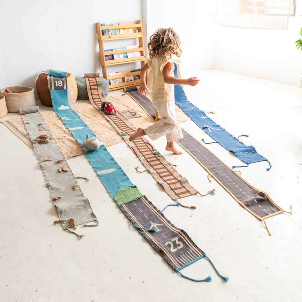 Ride & Roll Train and 13 feet Track Set