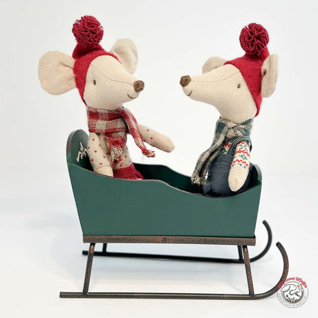 Maileg Mouse size Sleigh