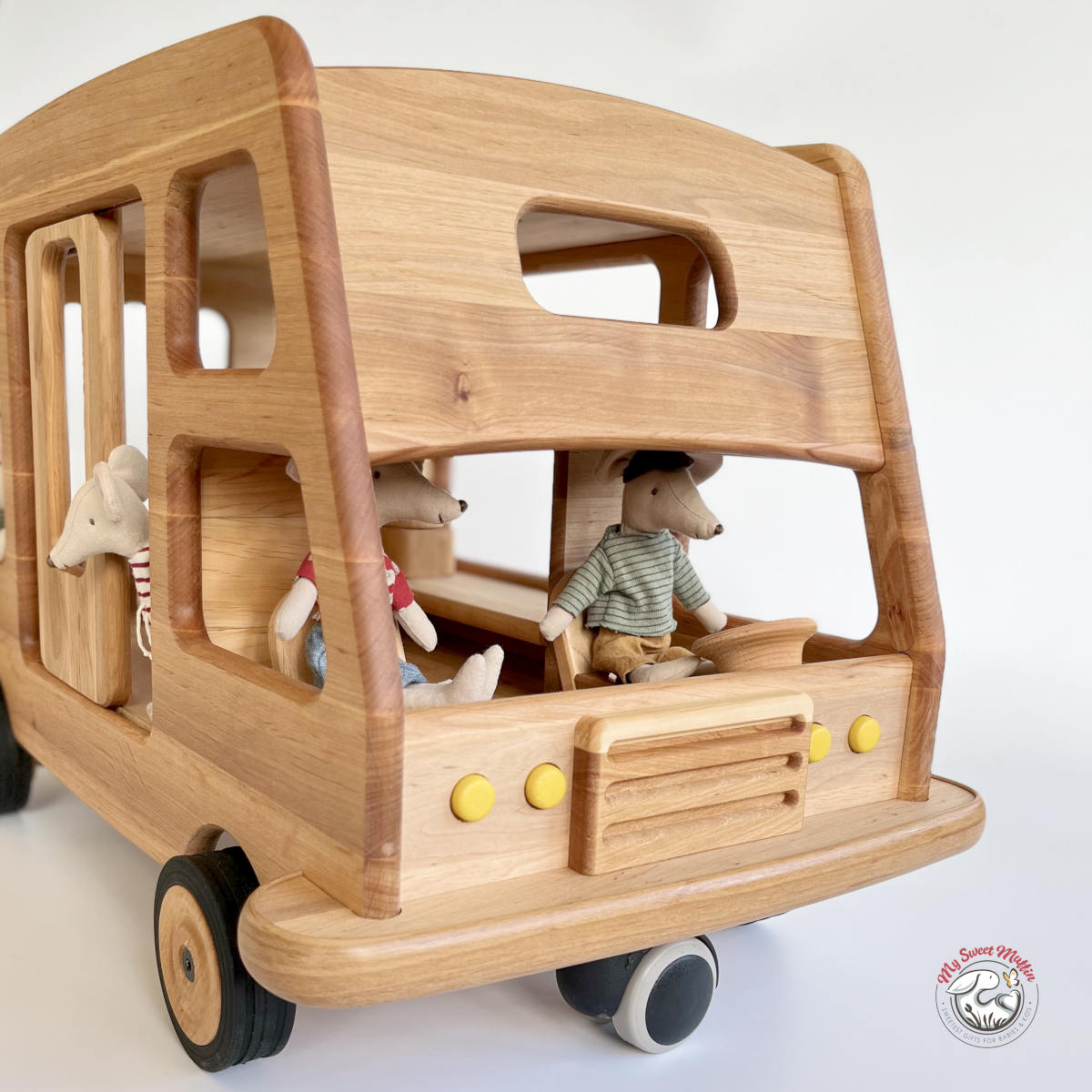 DrewArt Wooden Camping Car