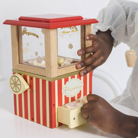 Le Toy Van Popcorn Machine