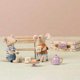 Maileg Tea Set in Suitcase for Mouse dolls, Purple Madelaine