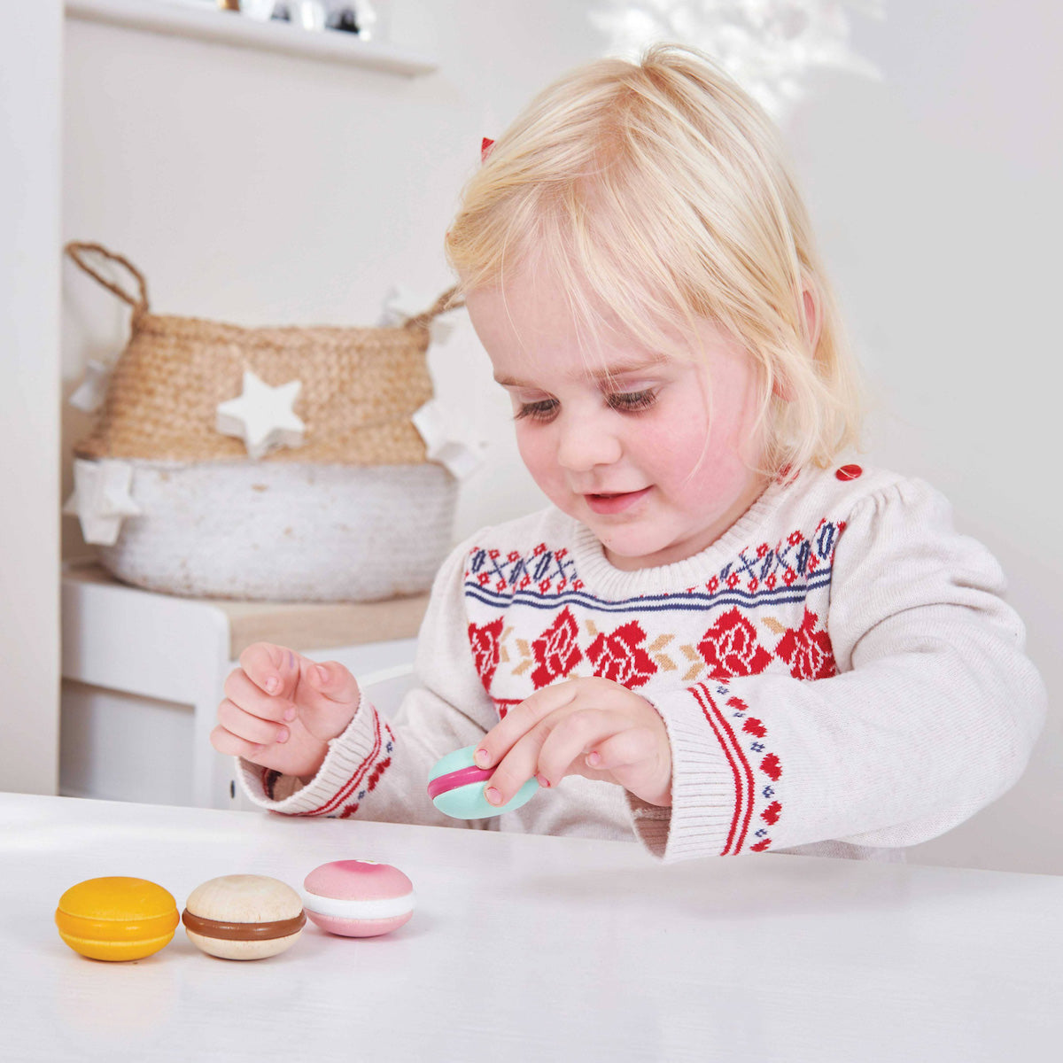 Le Toy Van Wooden Macaroons