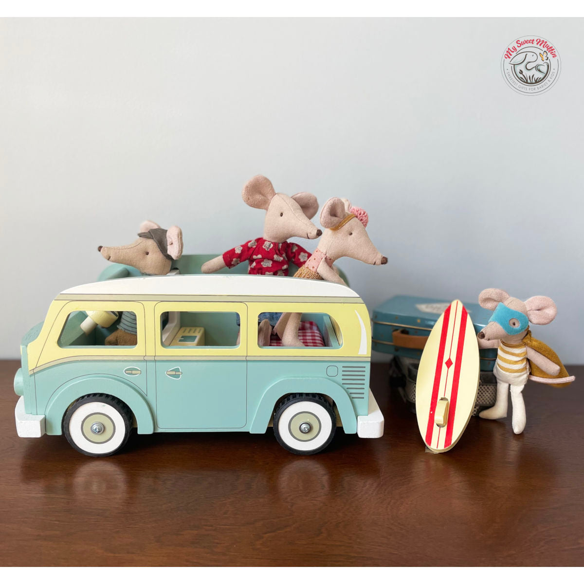 Le Toy Van Dolly Camper Van