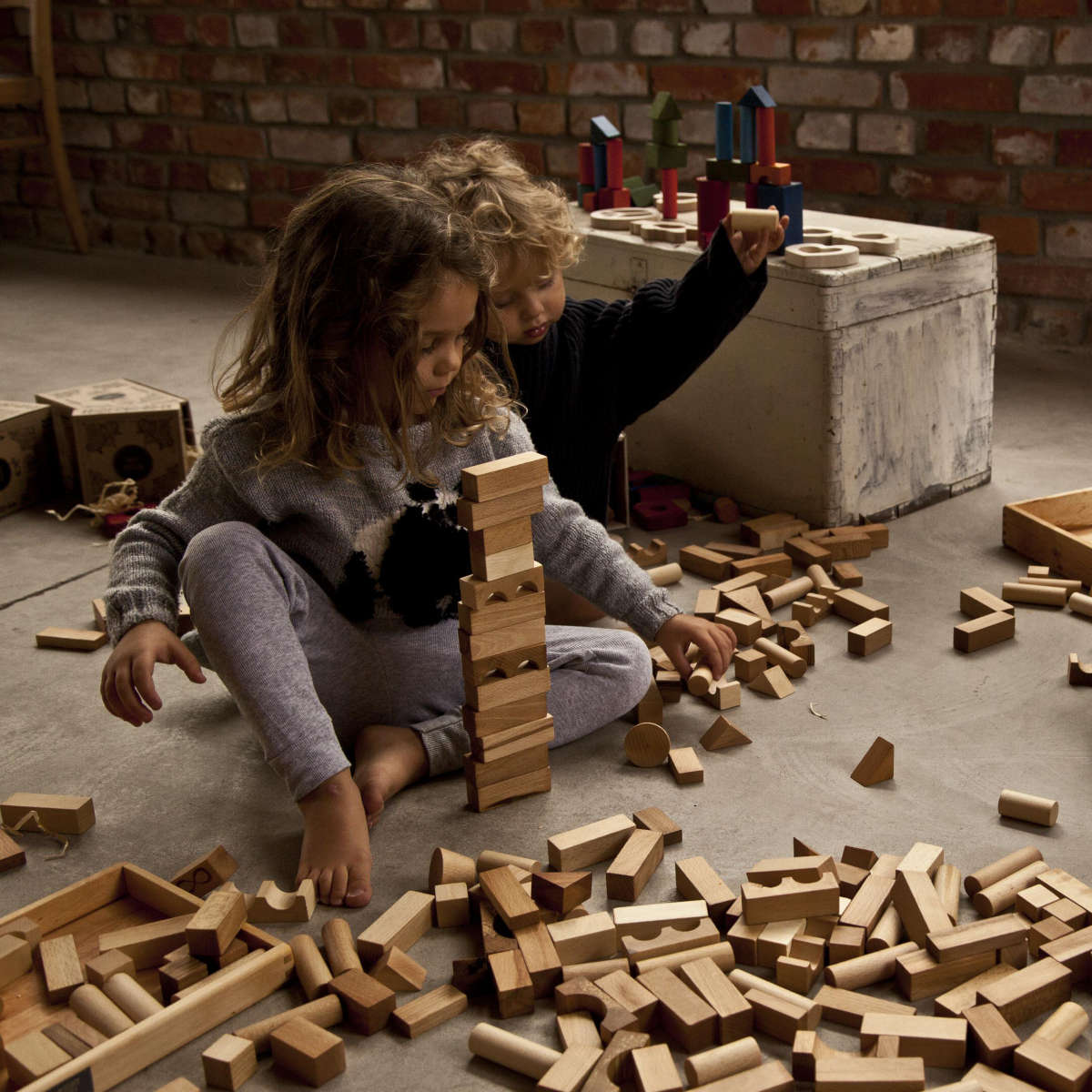 Wooden Story Natural Blocks in Tray, 30pcs