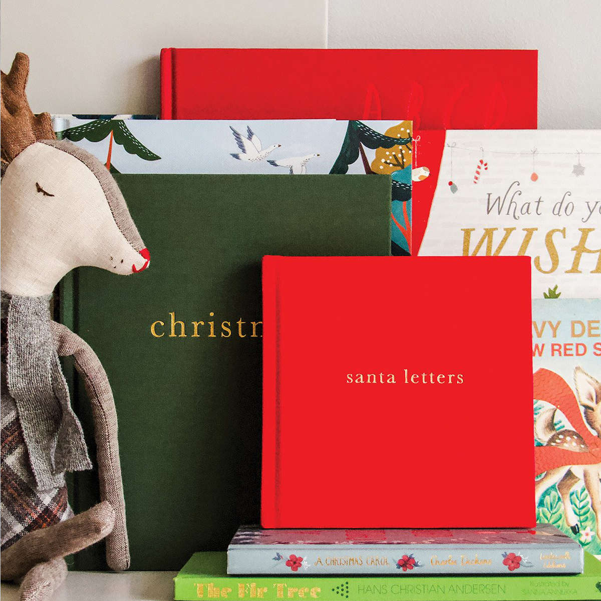 Christmas. Family Christmas Book. Forest Green - Write To Me US